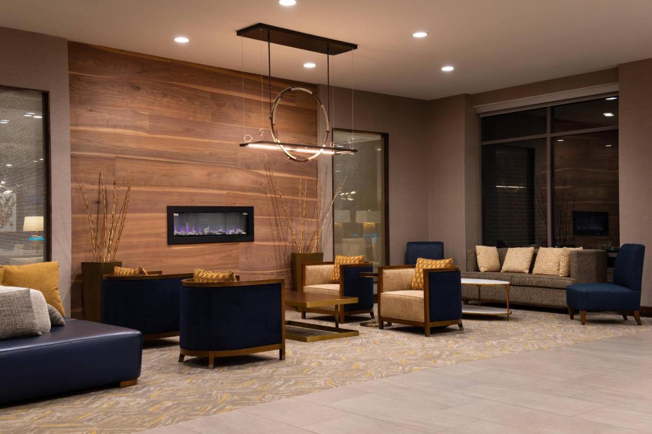 Courtyard By Marriott Charlotte Northlake Екстер'єр фото
