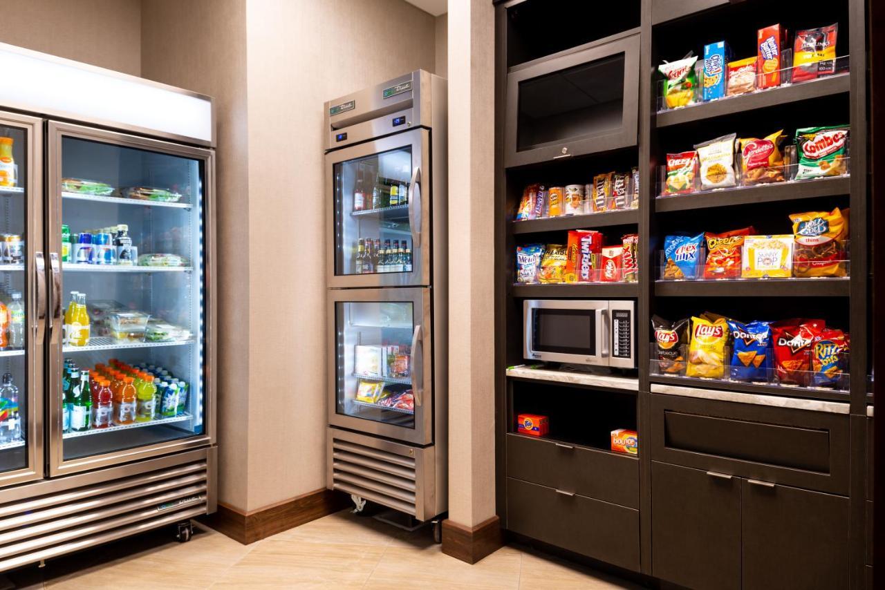 Courtyard By Marriott Charlotte Northlake Екстер'єр фото